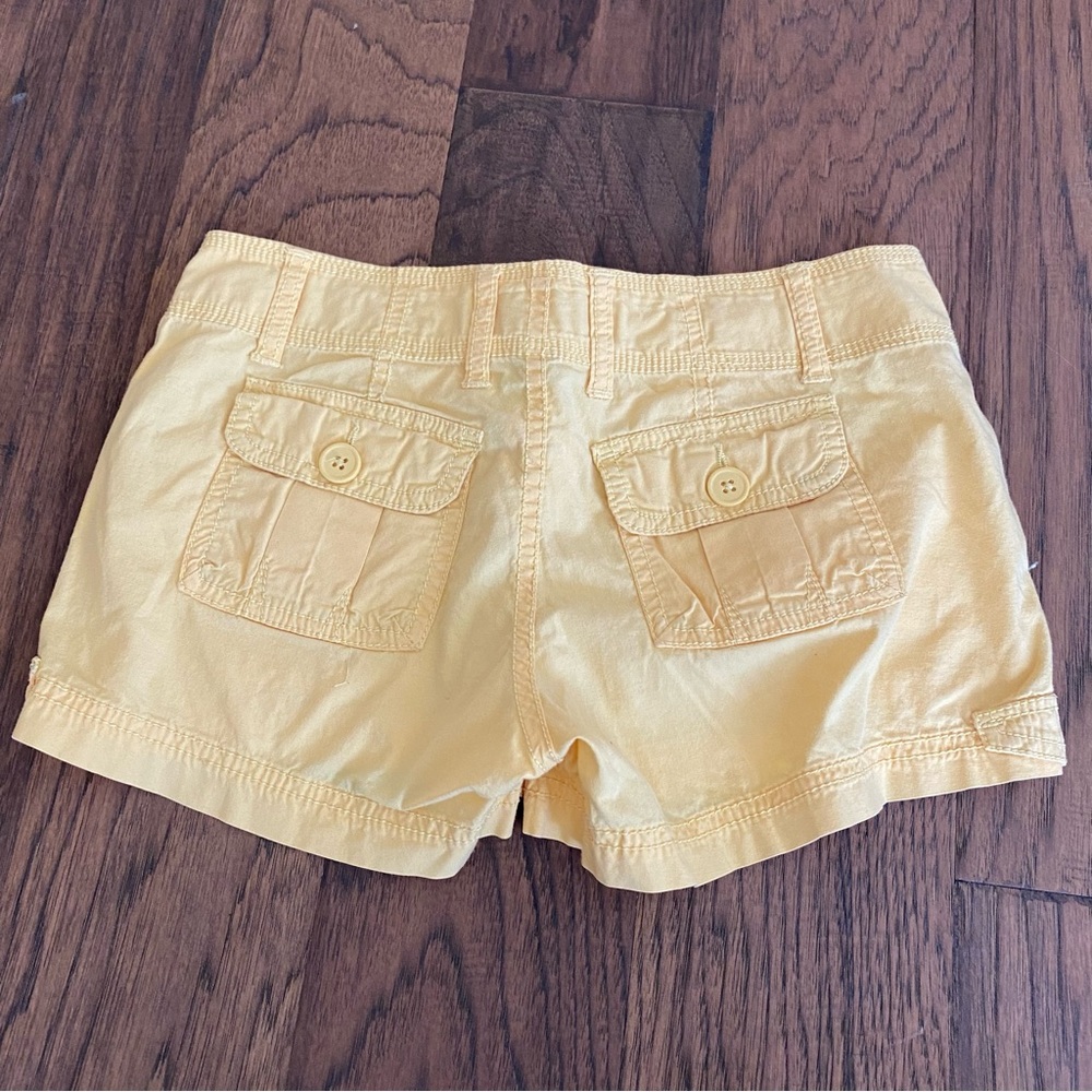 Summer Spring Short Set - Picture 2 of 11